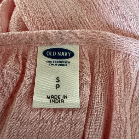 Old Navy pink top, peasant style, boho, ties, size small - Picture 7 of 9